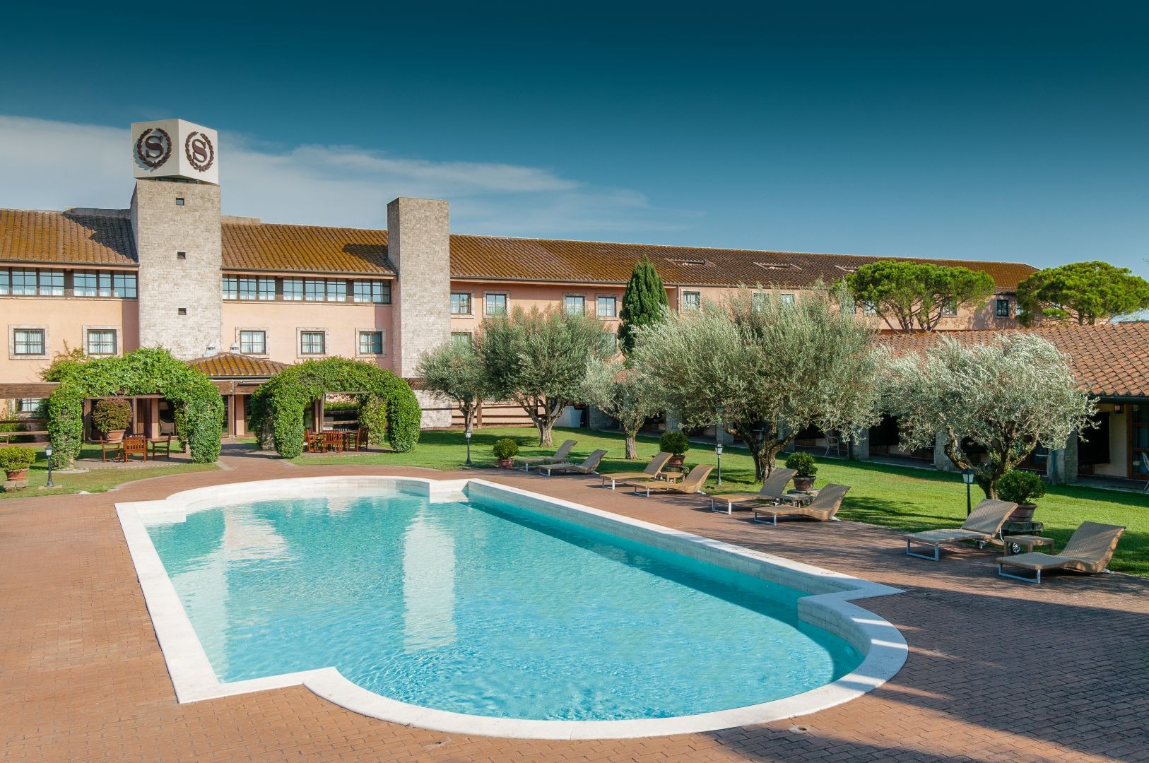 Sheraton Parco de Medici Italien Hotels Sheraton Parco de Medici Italien Hotels